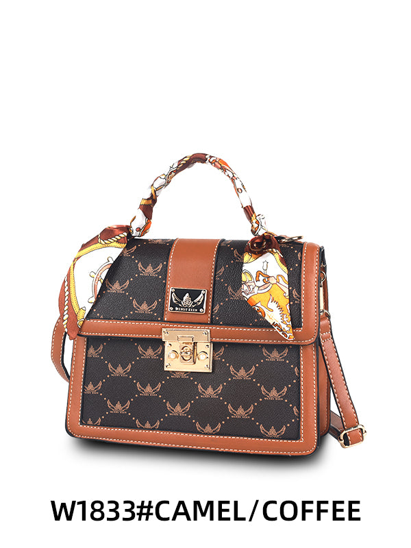 #W1833 Wendy Keen Crossbody